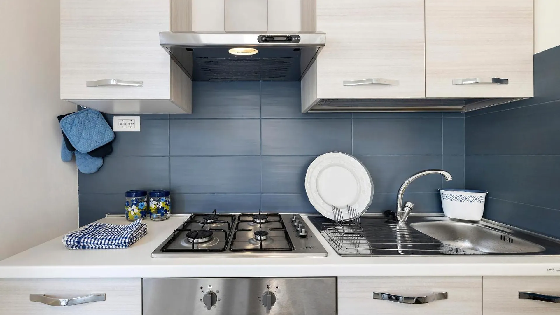 Il Borgo Incantato Con Garage Finale Ligure
