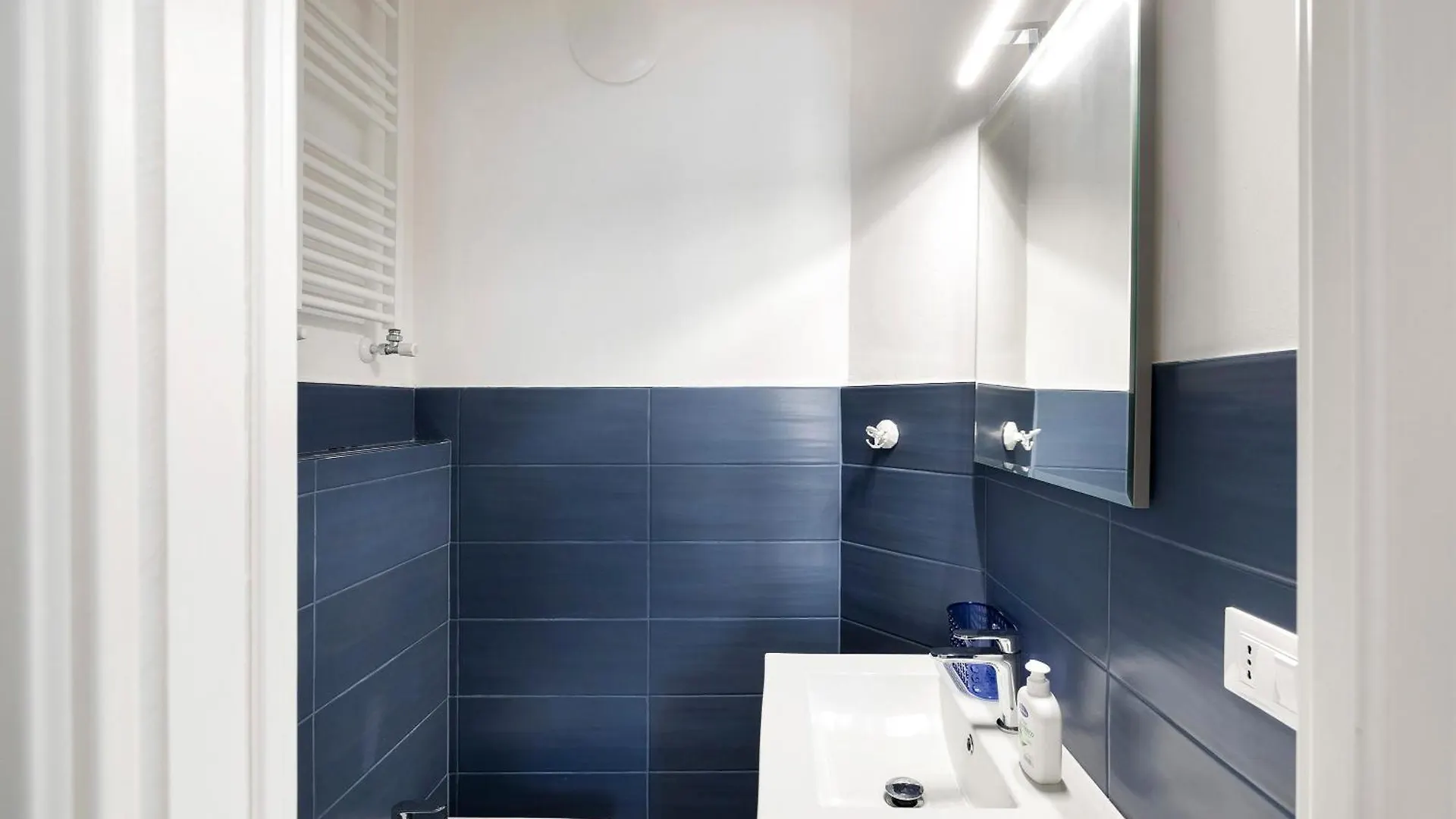 Il Borgo Incantato Con Garage Finale Ligure Italy